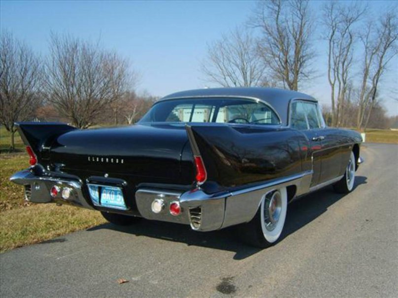 Cadillac Fleetwood 70