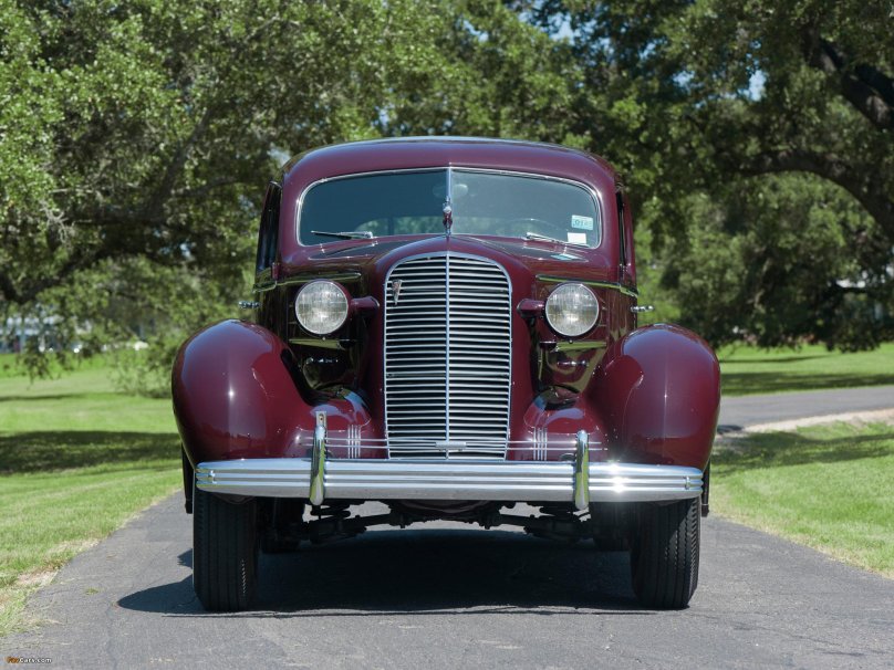 Кадиллак 1936