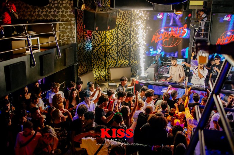 Ночной клуб Кисс Иркутск