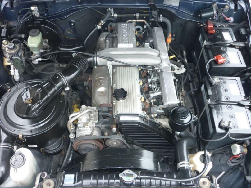 Мотор 1hz Тойота 4,2 дизель