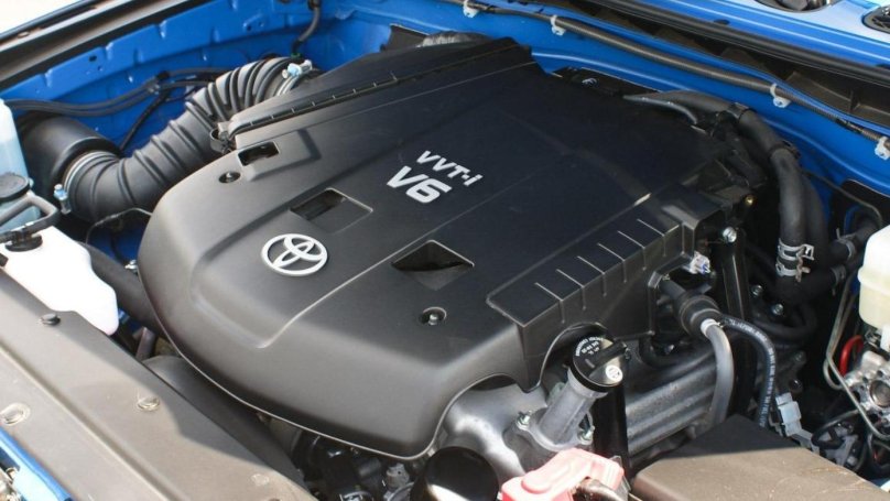 Двигатель Toyota FJ Cruiser