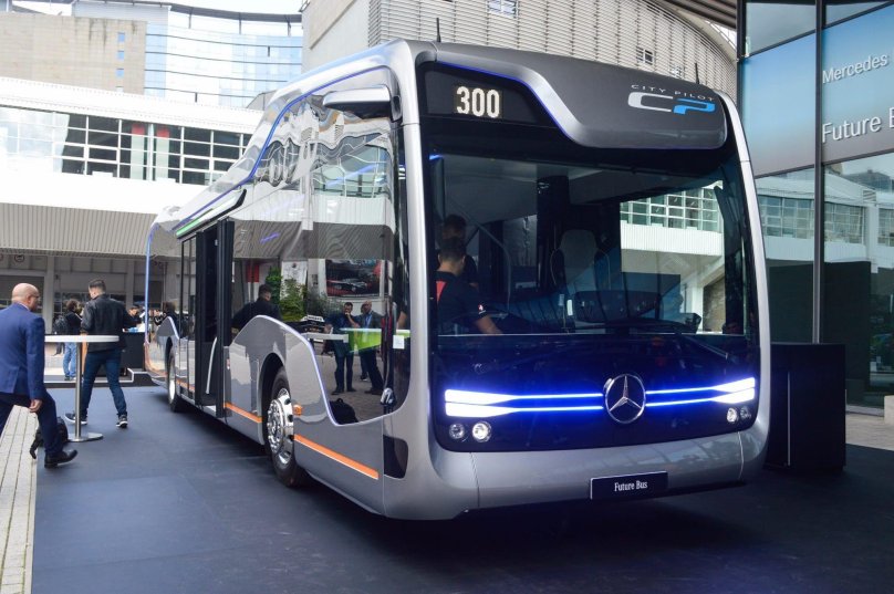 Mercedes-Benz Фьючер Bus