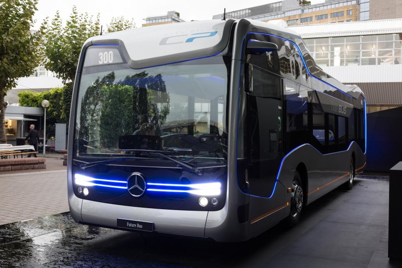 Мерседес Future Bus