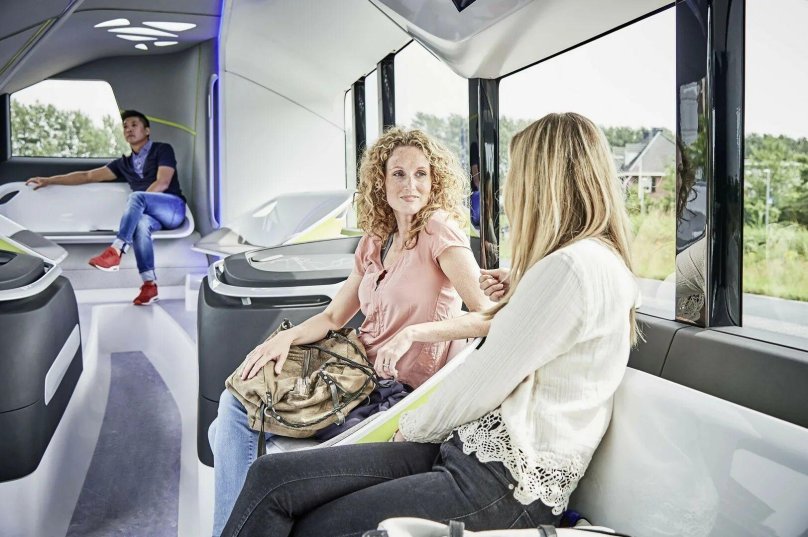 Салон автобуса будущего