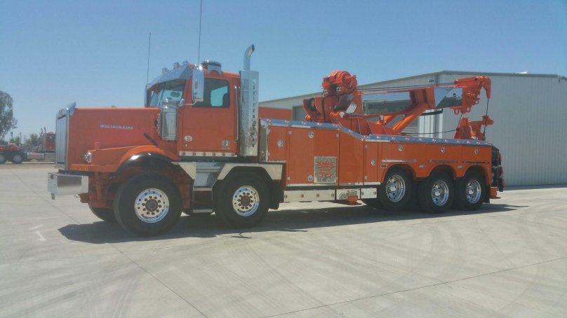 Western Star 6900 Twin Steer