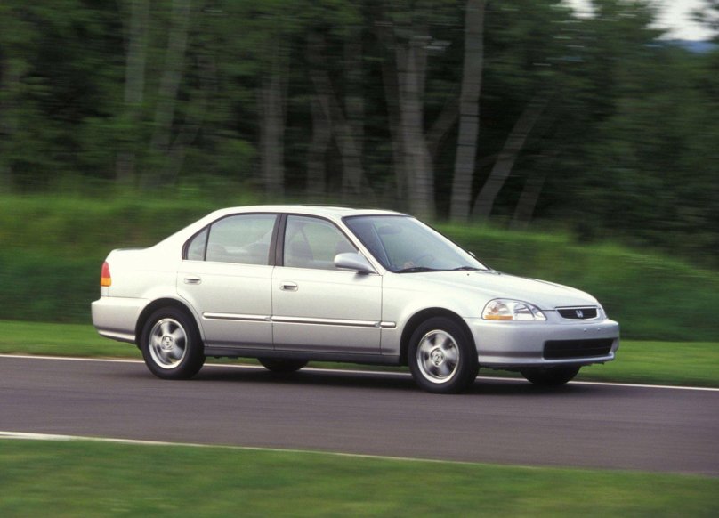 Honda Civic 6 поколение седан