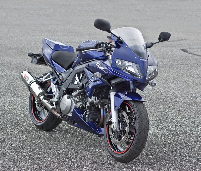 Suzuki sv1000s