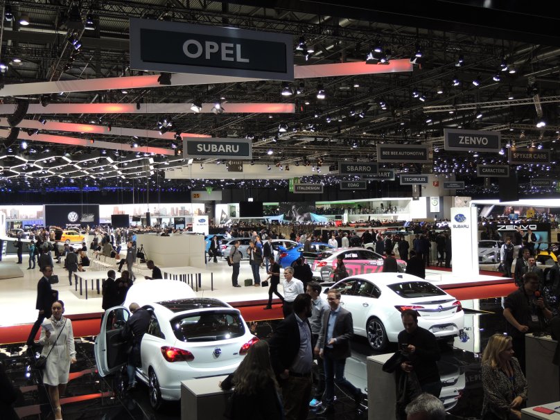 Автосалон в Женеве