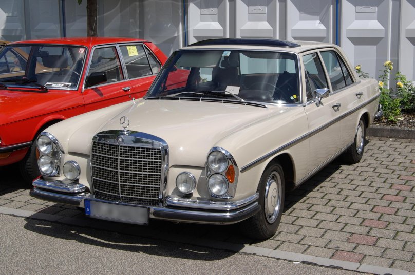 Мерседес Бенц w108