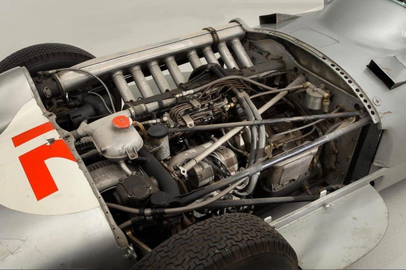 Мерседес w196