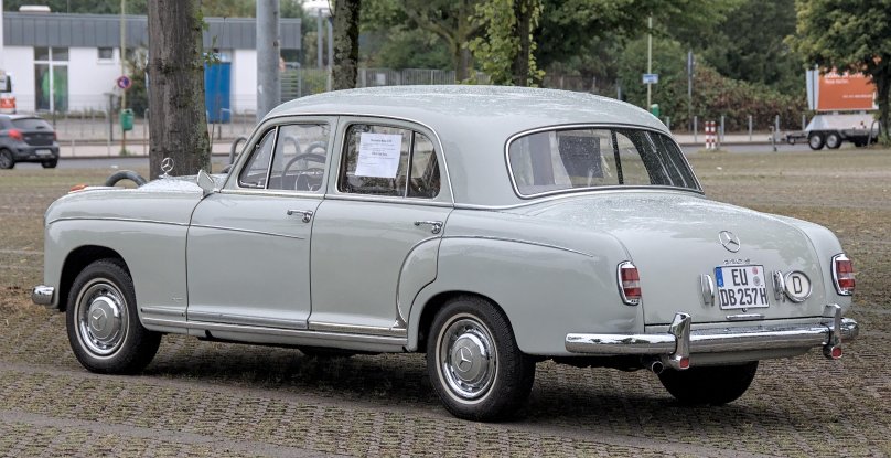 Mercedes-Benz w120