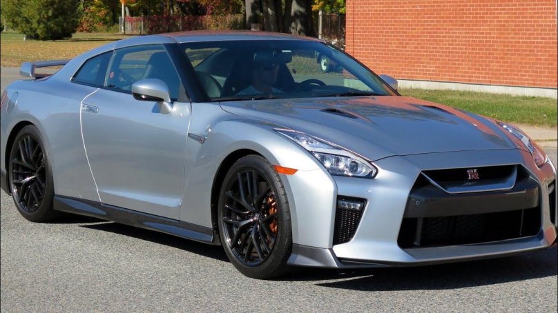 Nissan GTR 2012