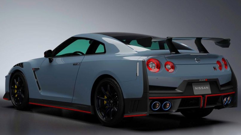 Nissan GTR r35 2023