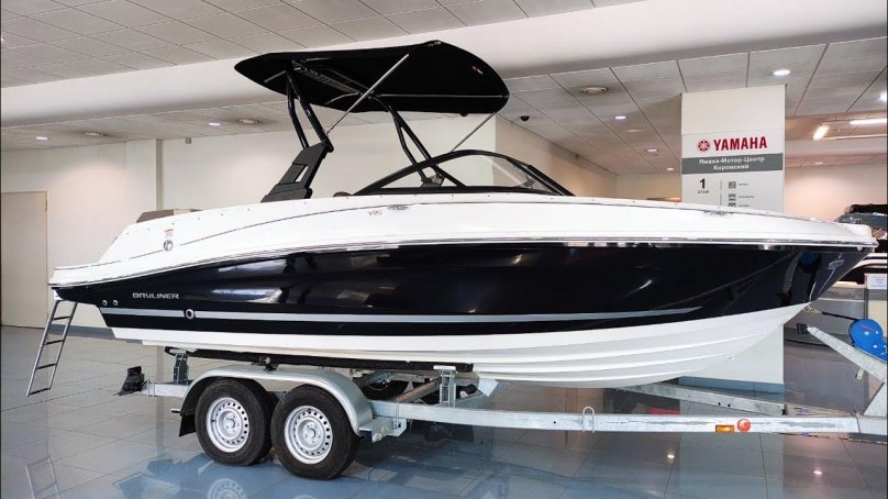 Катер Bayliner 175