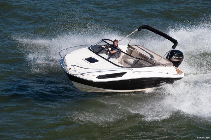 Bayliner vr5 o Cuddy