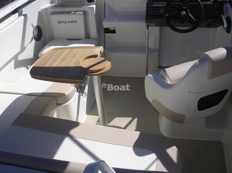 Байлайнер Кадди кабин