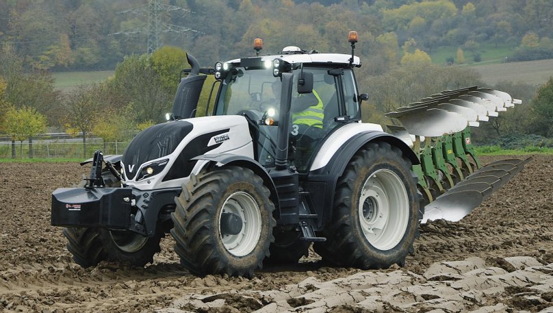 Valtra t234