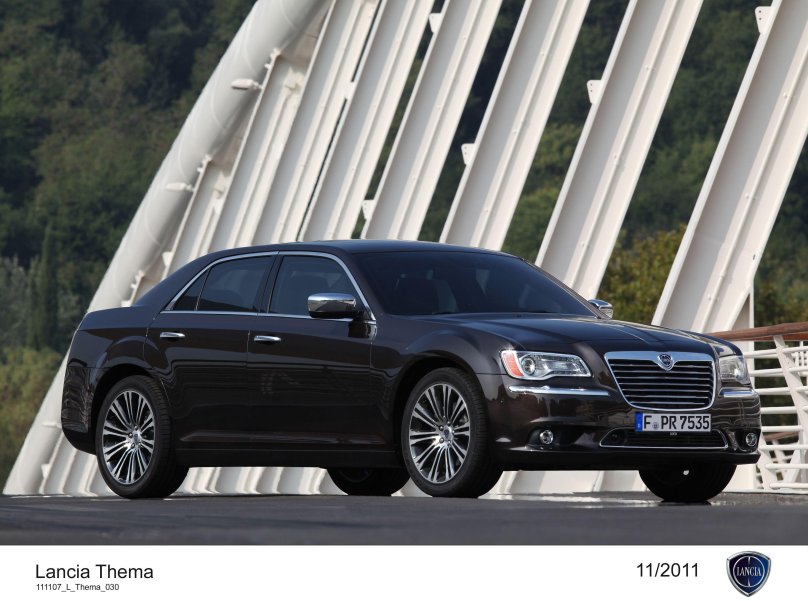 Lancia Thema Chrysler 300