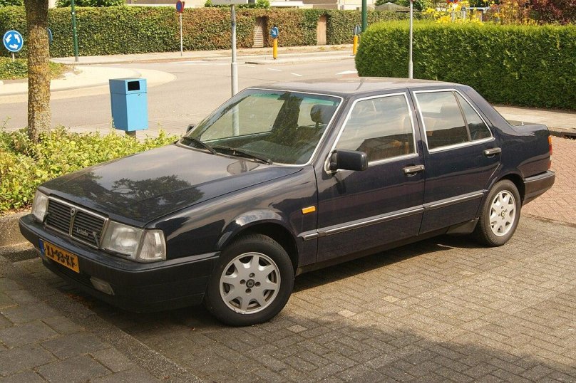 Lancia Thema 1990