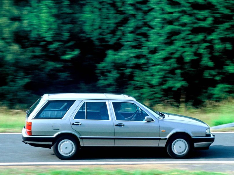 Lancia Thema универсал