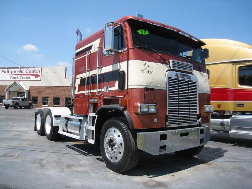 Грузовик freightliner FLB c120