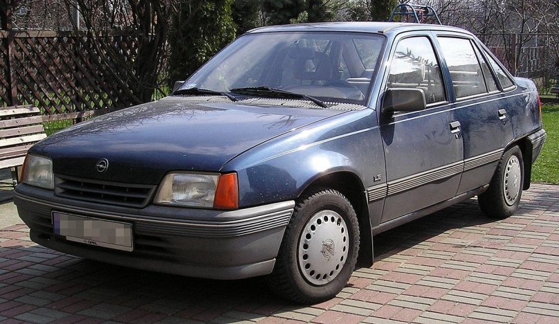 Опель Кадетт 1986 седан