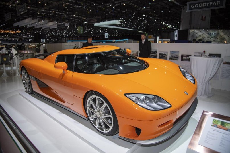 Koenigsegg ccr1