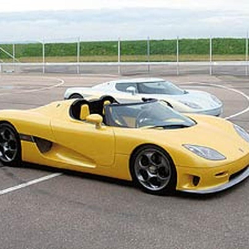 Машина Hennessey Venom f5