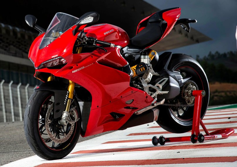 Дукати суперлеггера