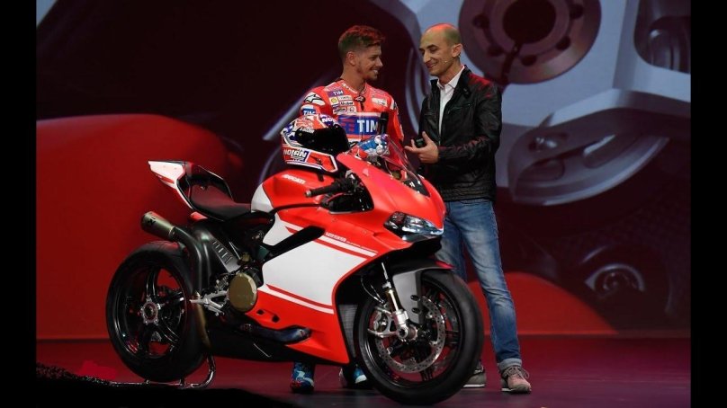 Фото супербайк Ауди года 2023