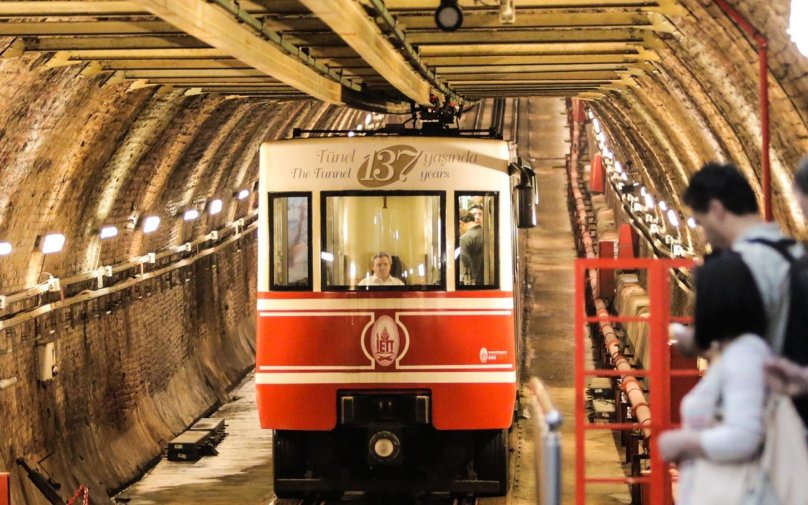 Турция. Стамбул. Метро ("Тюнель")
