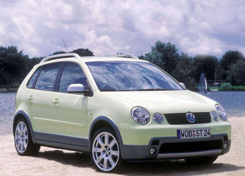 Volkswagen Polo 2005 хэтчбек