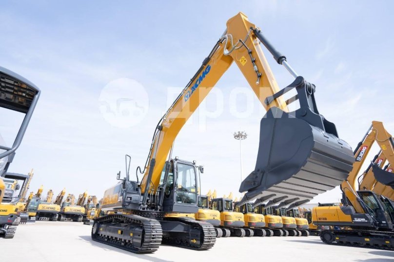 Экскаватор XCMG xe225dn