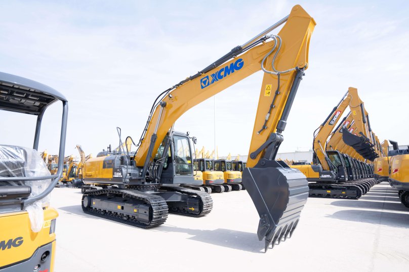 Экскаватор xe335c