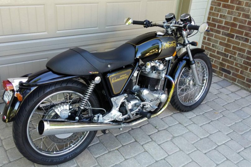 Мотоцикл Norton 850 Commando