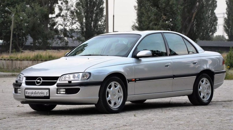 Opel Omega mv6