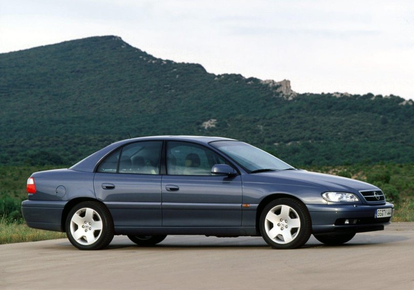 Opel Omega b 1999