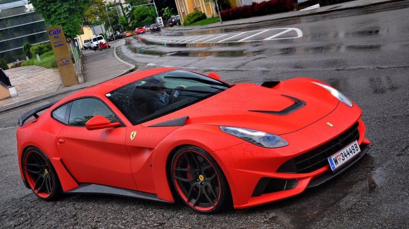 Феррари Ferrari f12berlinetta