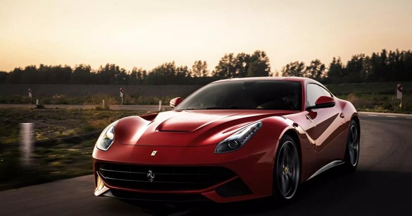 Феррари ф12