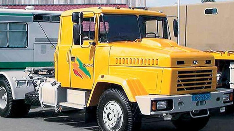 КРАЗ 5444 седельный тягач