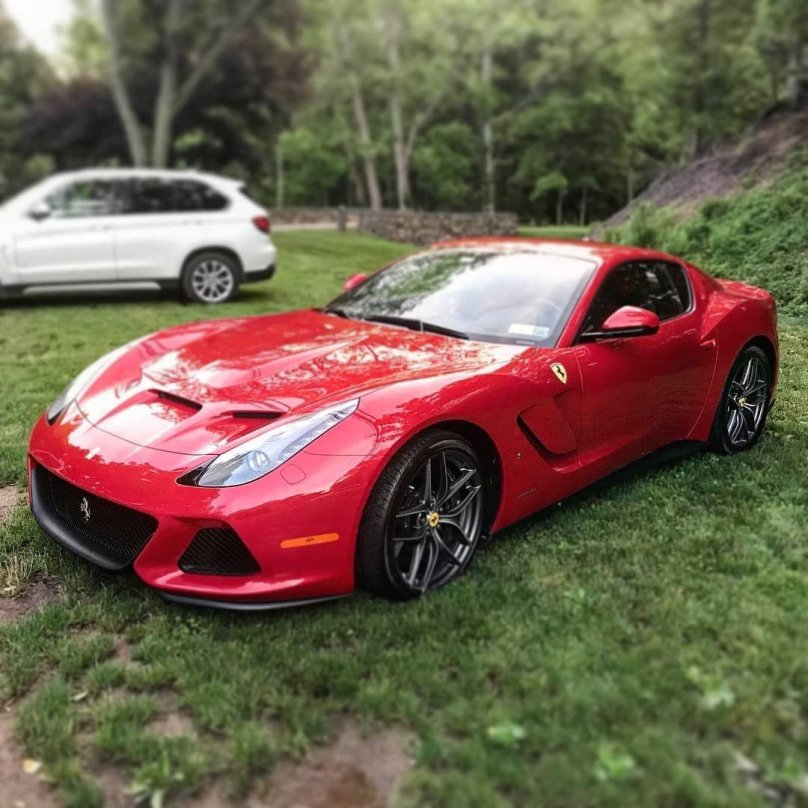 Феррари f8 2021