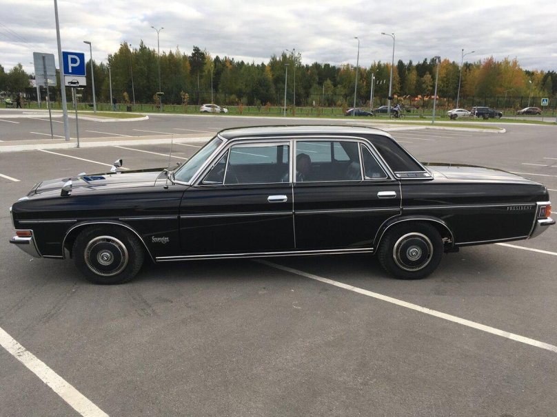 Nissan President 1979