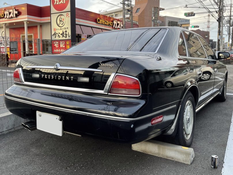 Ниссан президент 2022