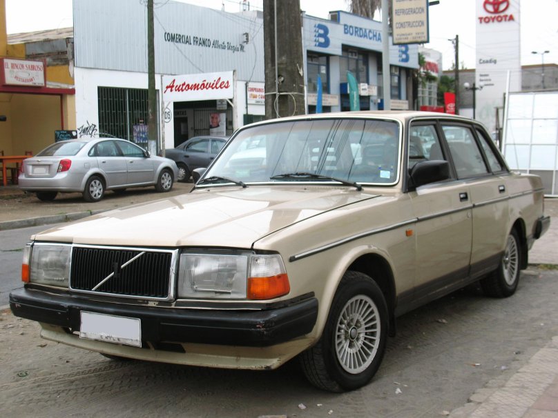 Volvo 240 1987