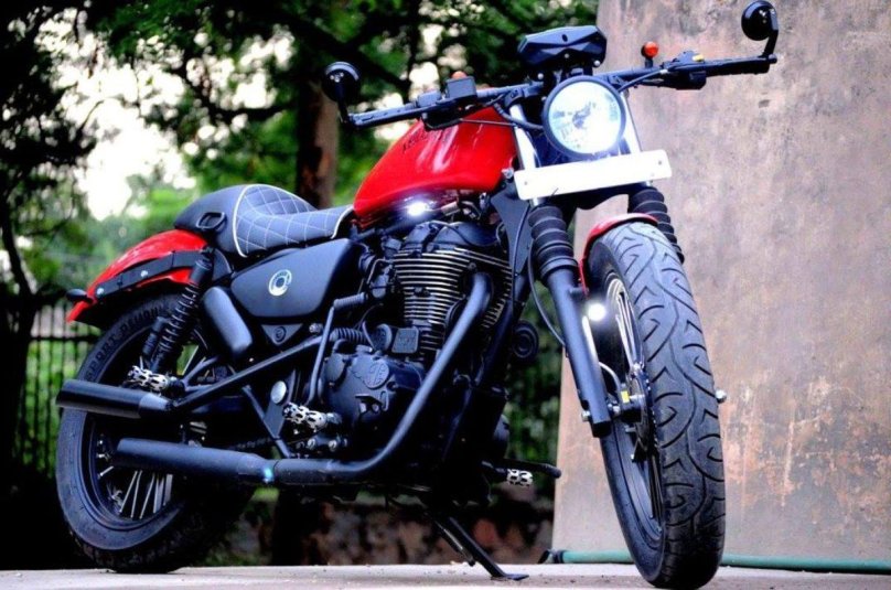 Royal Enfield Bobber 350