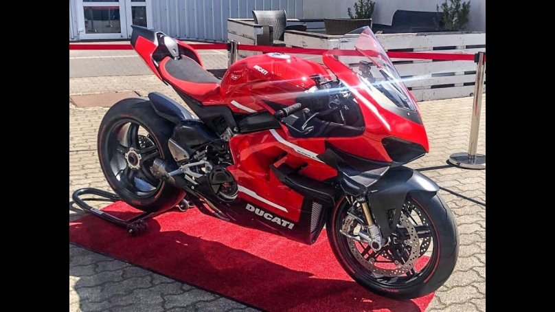 Мотоцикл Ducati Superleggera v4