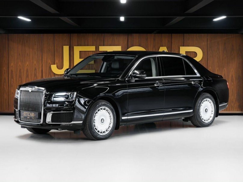 Седан Aurus Senat 2021