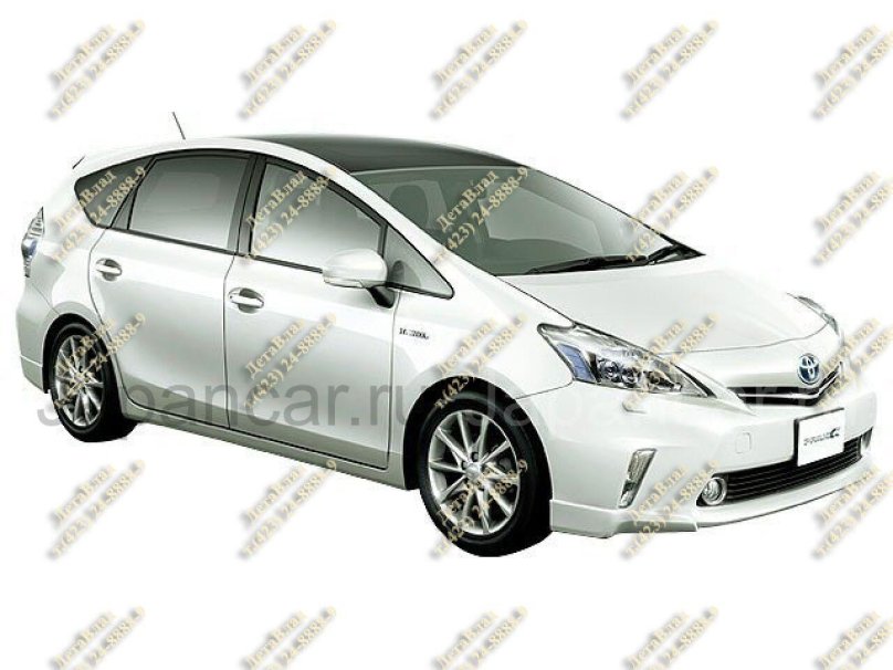 Toyota Prius Alpha 2011