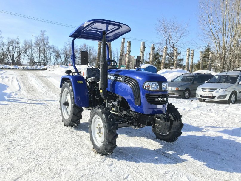 Трактор Lovol te 244