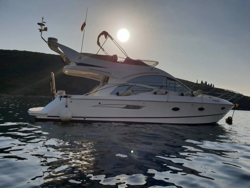 Galeon 440